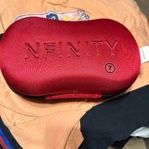 Nfinity sz 7 Shoulder Bag
